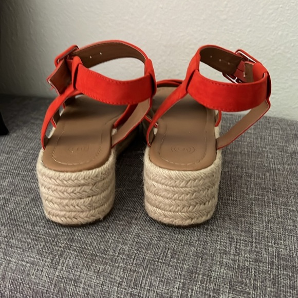 NWOB Dark Orange Suede Espadrilles Urban Outfitters - 6 - Picture 4 of 7